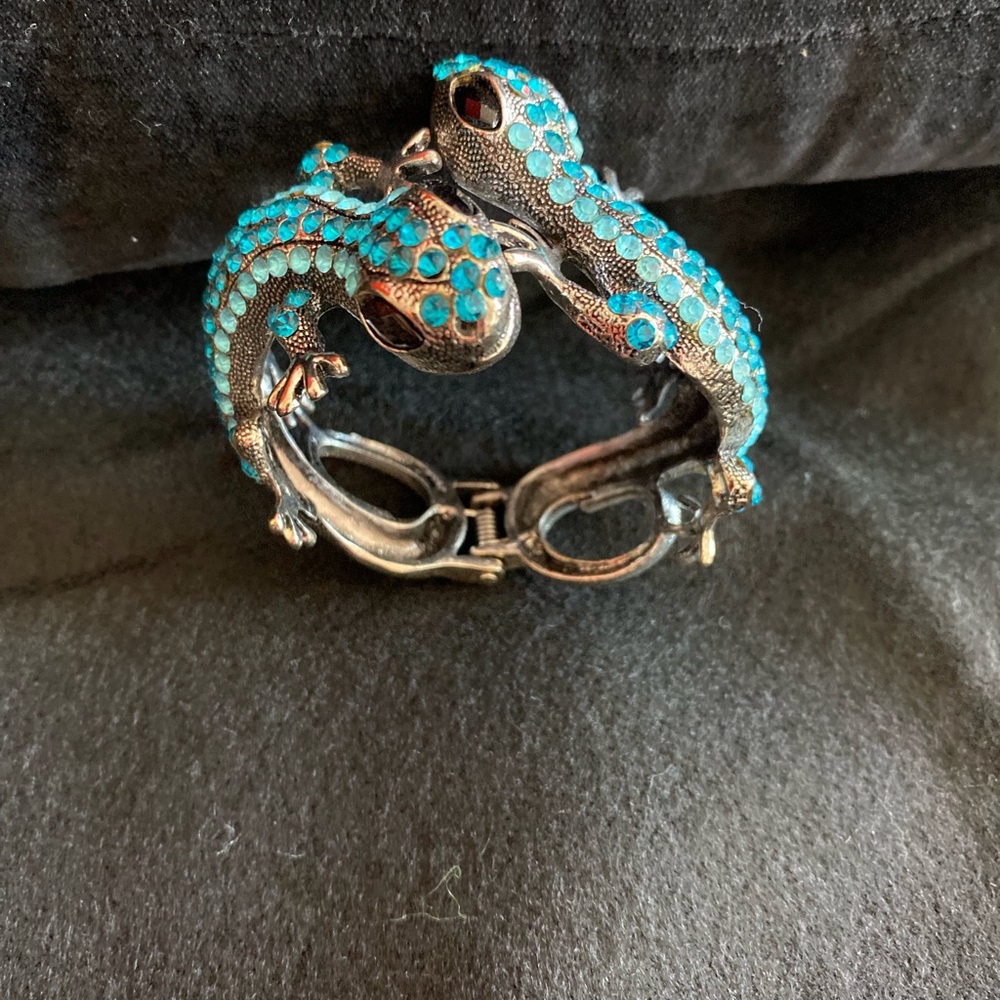 Gecko Silver Tone Bracelet with Blue Rhinestones